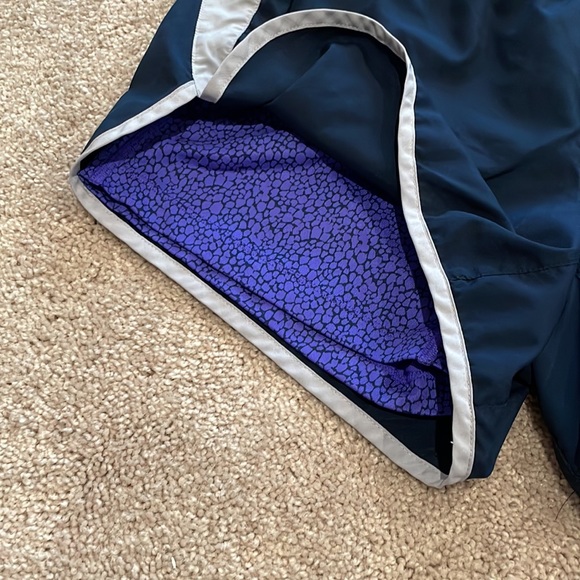 Nike Dri-fit Running Shorts Built-in Spandex - Picture 5 of 7